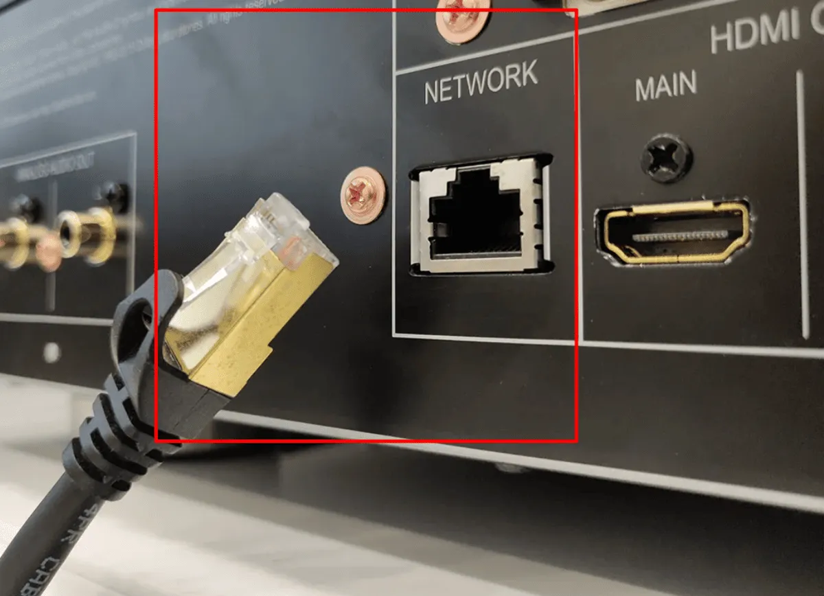 Entrée ethernet tv panasonic