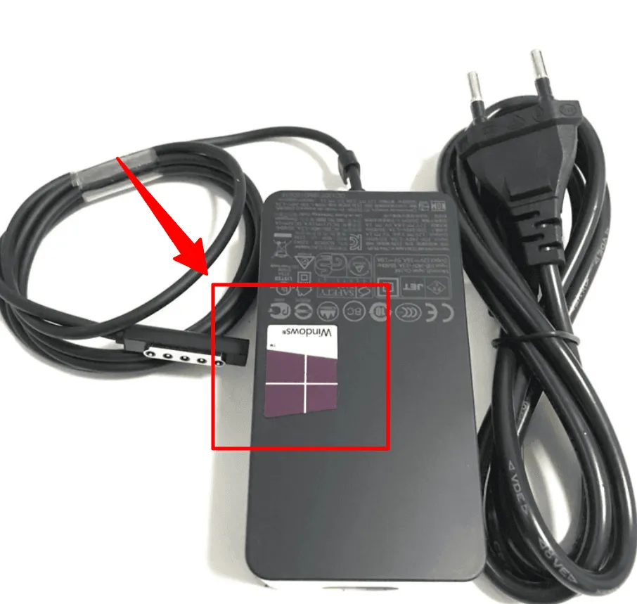 chargeur original microsoft surface